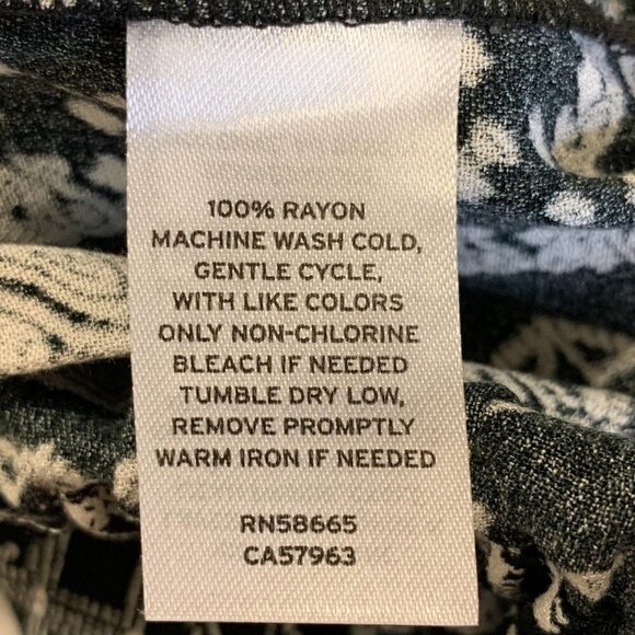 BP Women's Print Black Bandanamix Pockets Elastic Waist Paperbag Shorts SZ 2 NWT - Picture 9 of 13